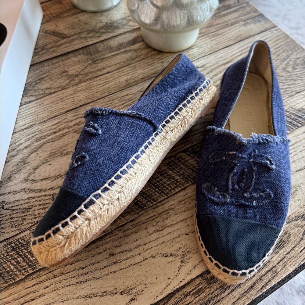 Chanel Espadrilles  size 37 - Picture 2 of 6